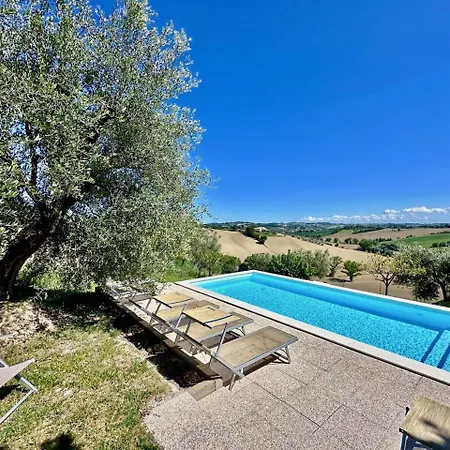 Magnificent On The Hills In Holiday home